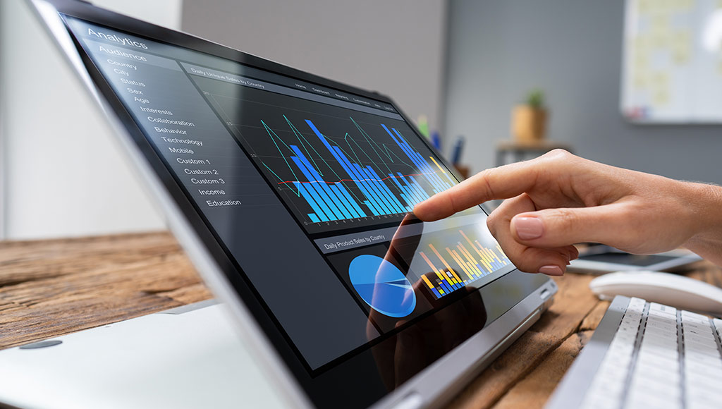 Computer with analytics